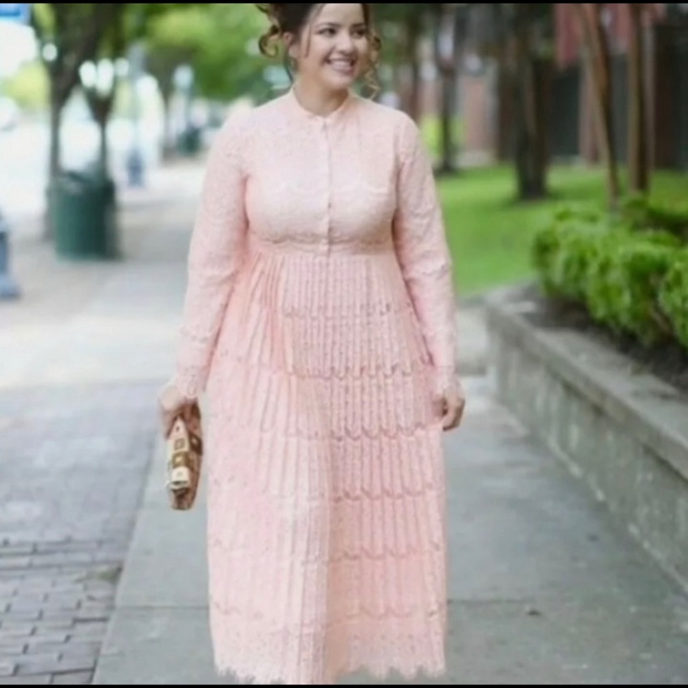 Dainty Jewells Peach Lace Pleated Dress